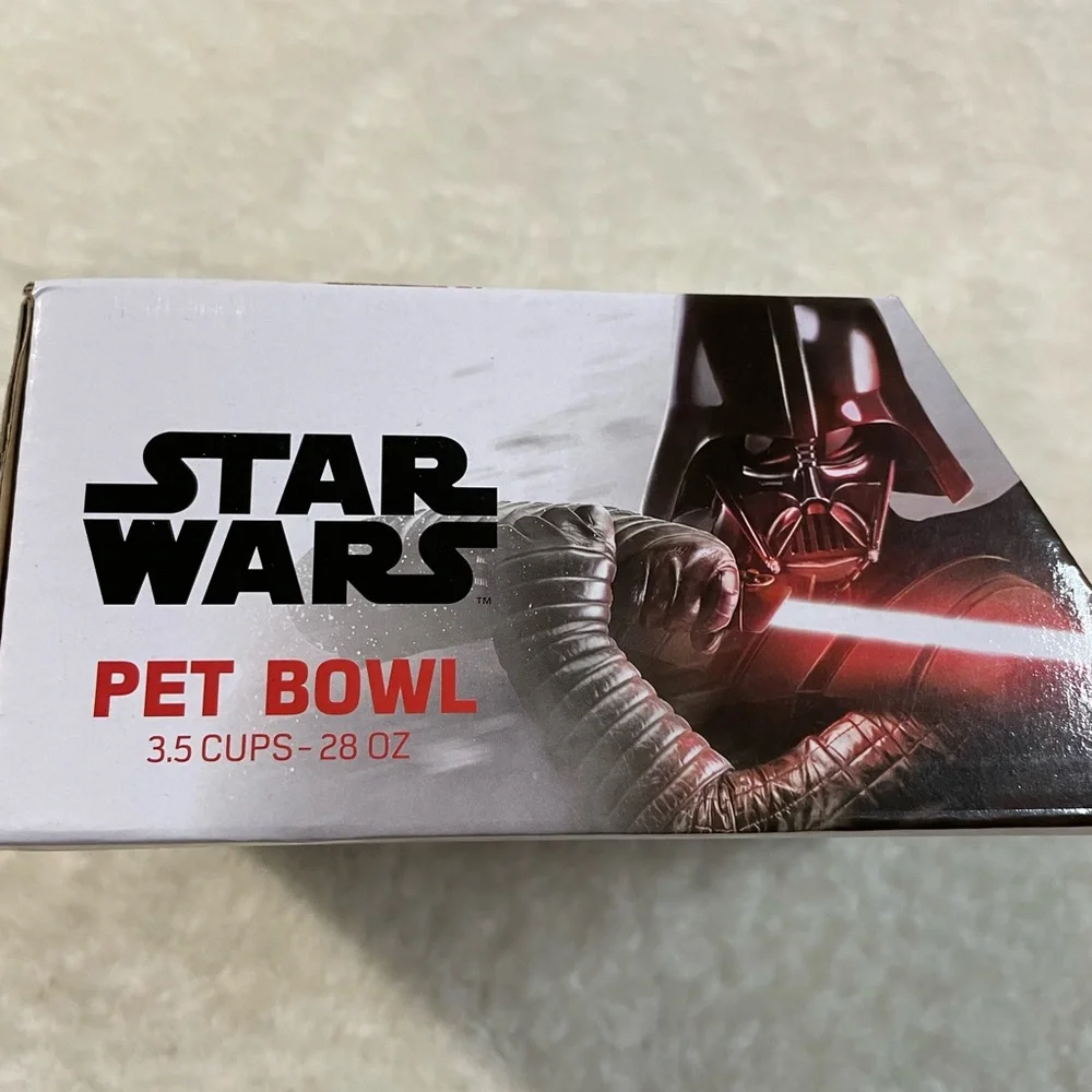 Star Wars Pet Bowl 3.5cups -28 OZ Bowl